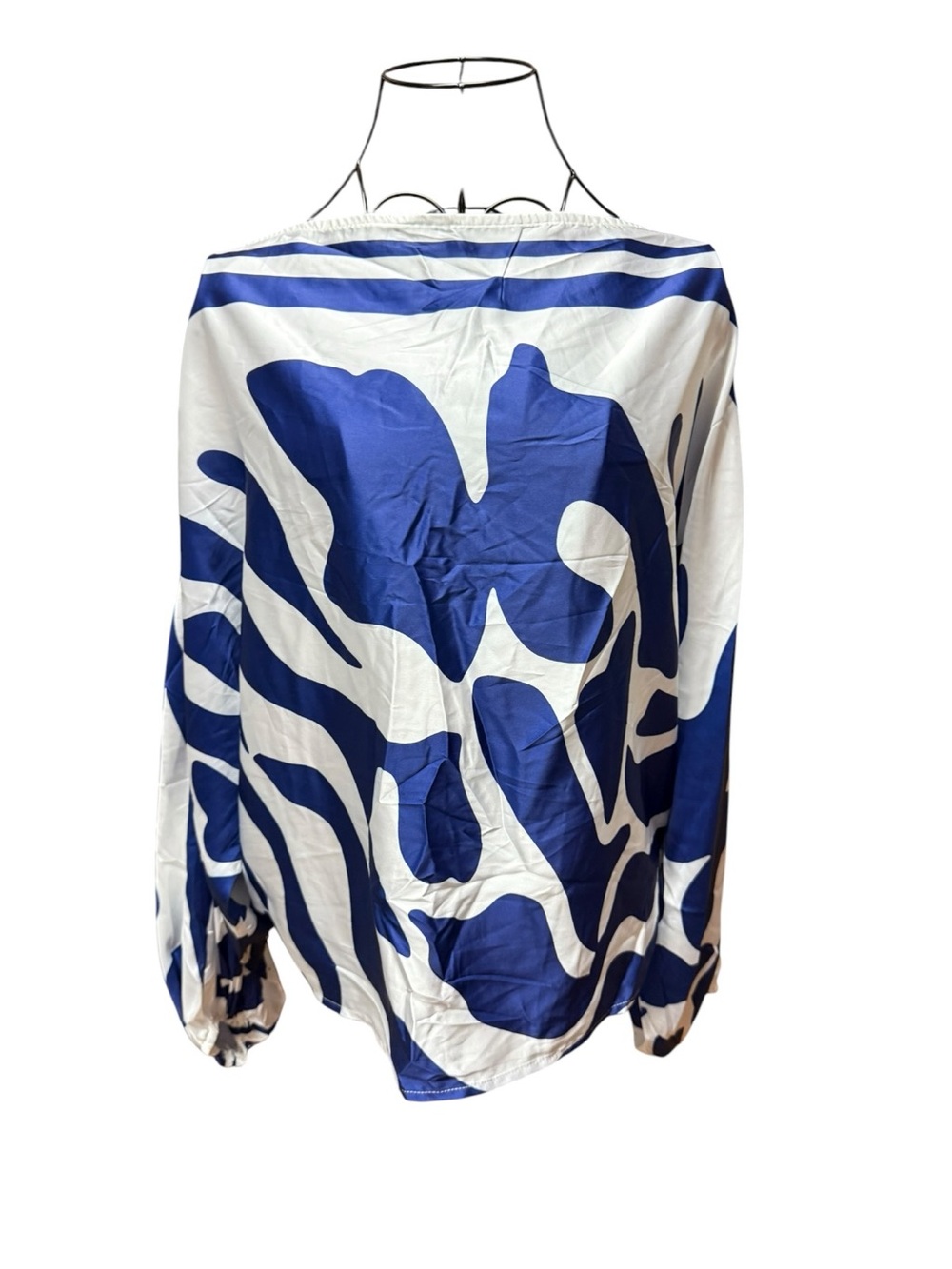 Chicme Off Shoulder Blue and White Abstract Print Satin Blouse medium